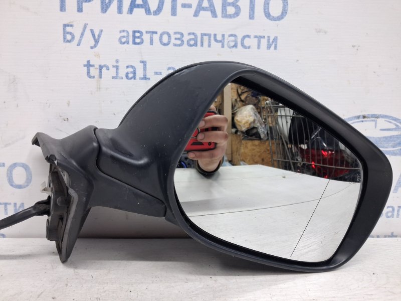 Зеркало правое Toyota Auris 2006-2012 E150 1.6 бензин 1ZRFAE 8790102320 Б/У
