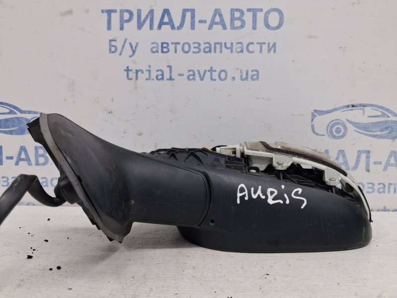 Зеркало левое Auris 2006-2012 E150 1.6 бензин 1ZRFAE