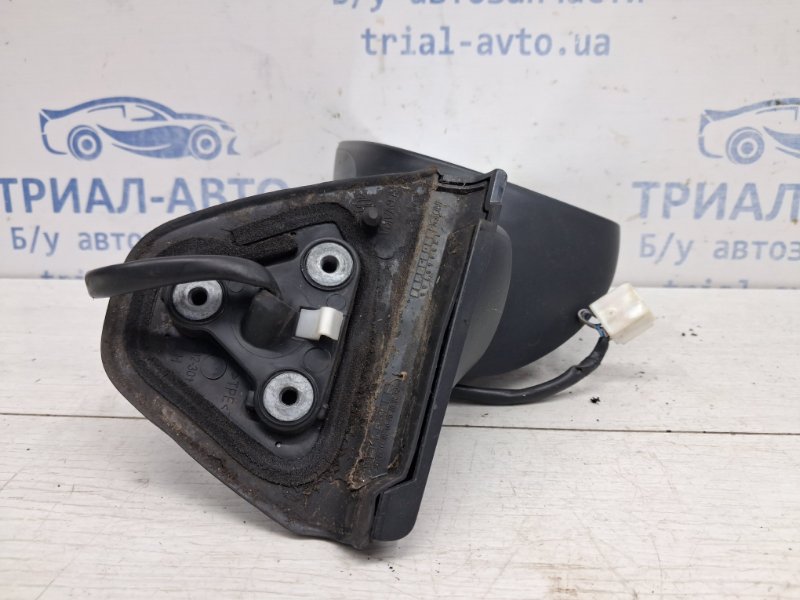 Зеркало левое Auris 2006-2012 E150 1.6 бензин 1ZRFAE