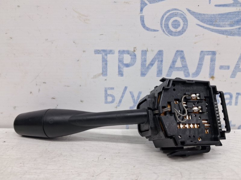 Переключатель подрулевой правый(дворники) Mitsubishi Lancer 9 1.6 бензин 4G18