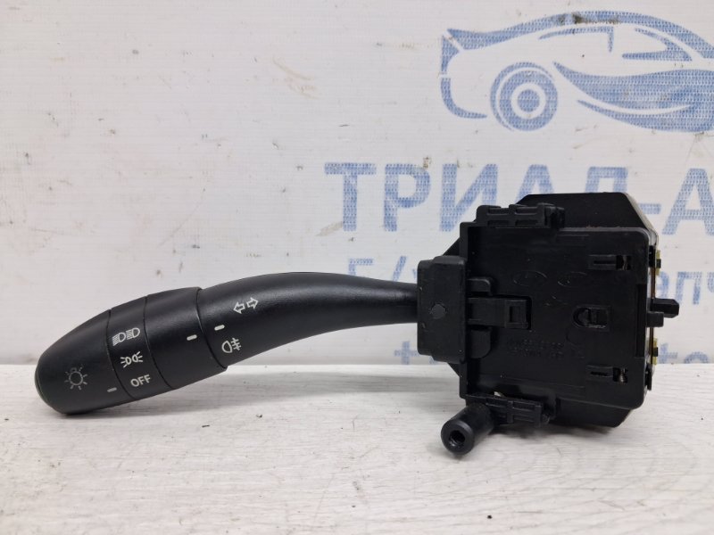 Запчасть переключатель подрулевой левый(поворотники) Hyundai I30 2007-2012 FD 1.6 diesel D4FB 934102L020 Б/У Переключатель подрулевой левый(поворотники) Hyundai I30 2007-2012 FD 1.6 diesel D4FB 934102L020 Б/У