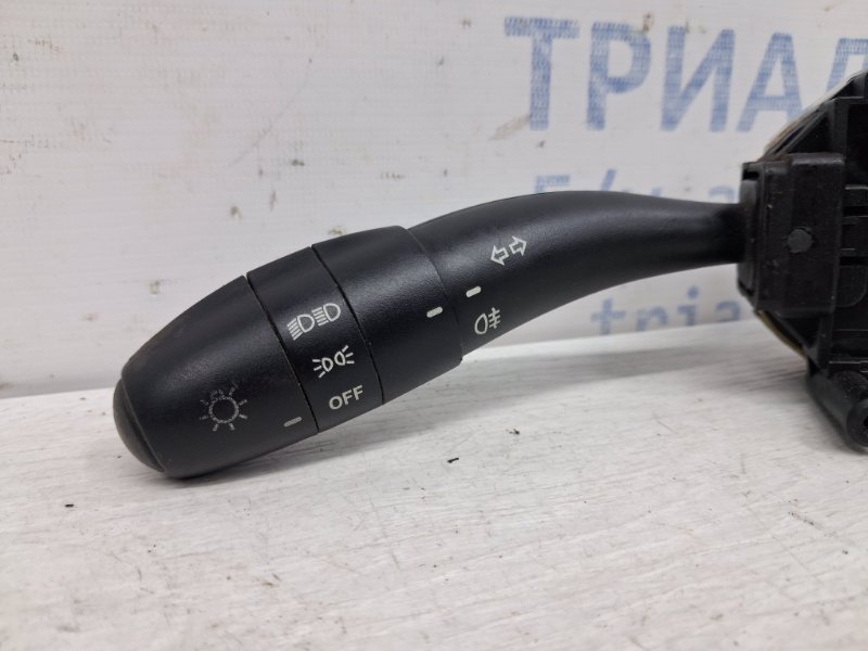 Переключатель подрулевой левый(поворотники) I30 2007-2012 FD 1.6 diesel D4FB Переключатель подрулевой левый(поворотники) I30 2007-2012 FD 1.6 diesel D4FB