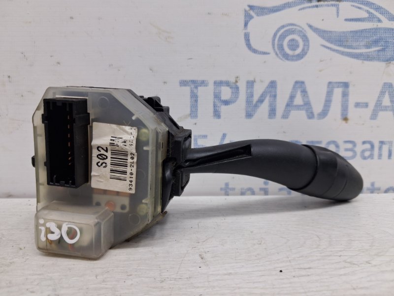 Переключатель подрулевой левый(поворотники) Hyundai I30 FD 1.6 diesel D4FB Переключатель подрулевой левый(поворотники) Hyundai I30 FD 1.6 diesel D4FB