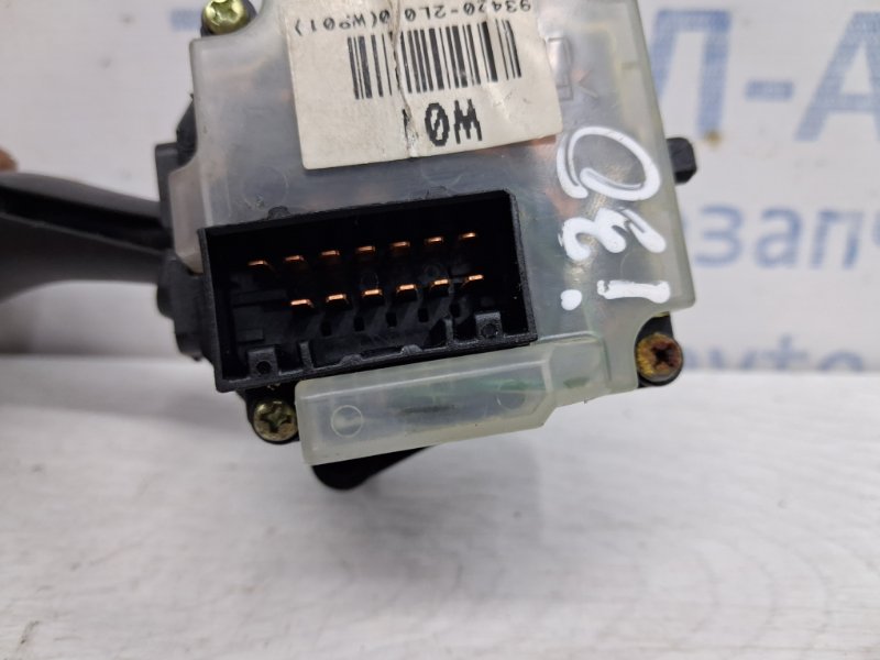 Переключатель подрулевой правый(дворники) I30 2007-2012 FD 1.6 diesel D4FB Переключатель подрулевой правый(дворники) I30 2007-2012 FD 1.6 diesel D4FB