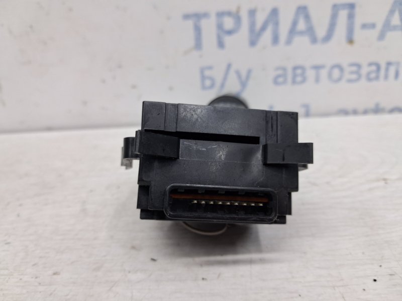 Переключатель подрулевой правый(дворники) L200 2006-2015 KB 2.5 Diesel 4D56