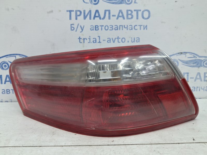 Фонарь задний внешний левый Toyota Camry 2006-2011 XV40 2.4 Бензин 2AZFE 8156133480 Б/У