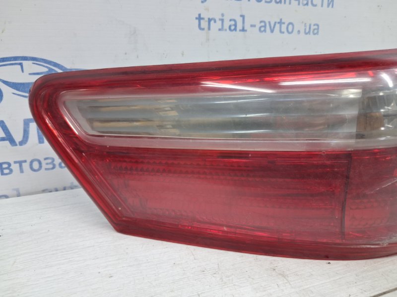 Фонарь задний внешний левый Toyota Camry XV40 2.4 Бензин 2AZFE