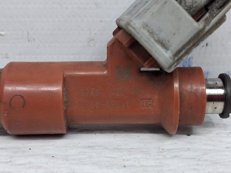 Форсунка топливная Lexus RX 350 XU30 3.5 Бензин 2GRFE