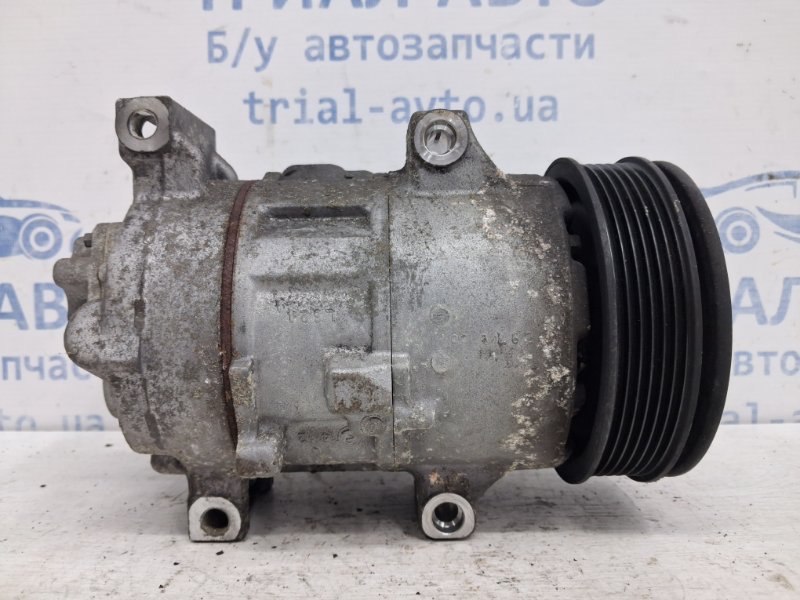 Компрессор кондиционера Toyota Auris 2006-2012 E150 1.6 бензин 1ZRFAE 8831002370 Б/У