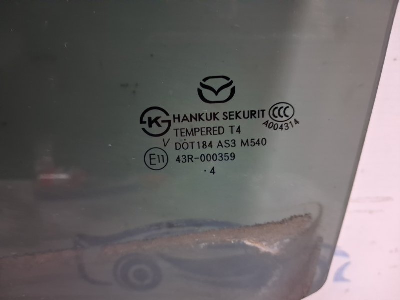 Стекло двери заднее левое Mazda 3 BM 2.2 diesel