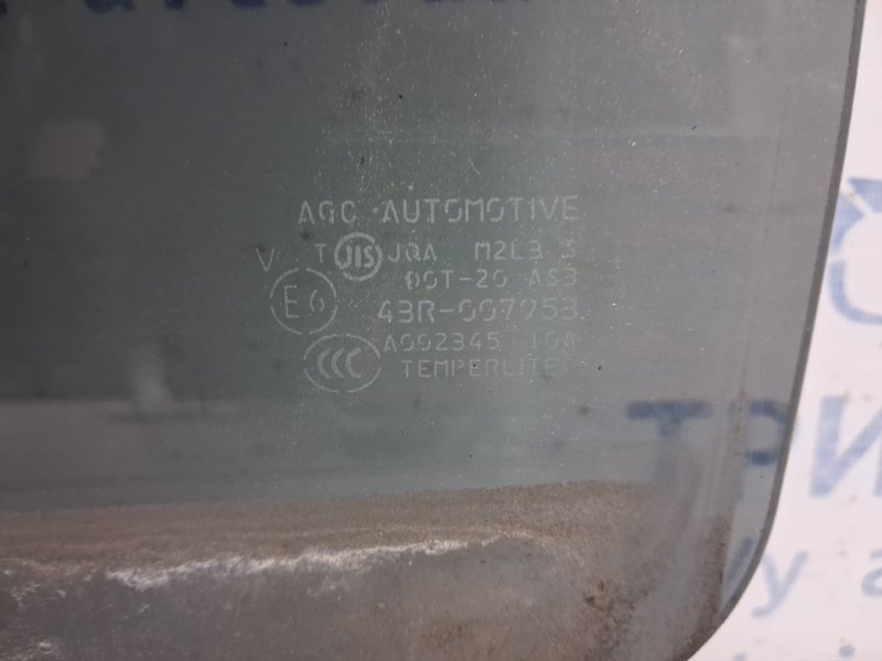 Стекло двери заднее левое Mitsubishi ASX GA 1.8 Diesel 4N13