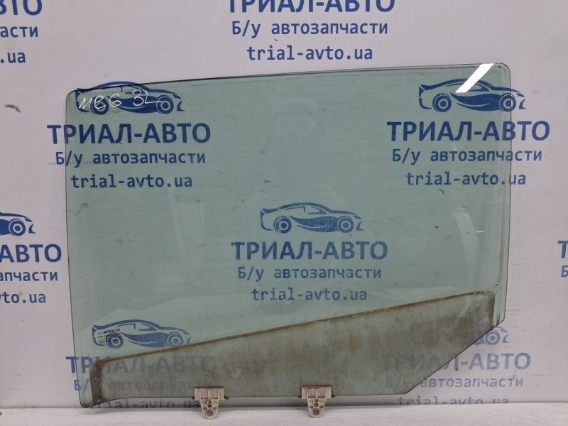 Стекло двери заднее левое Renault Megane 2008-2016 3 1.5 Diesel K9K 823010028R Б/У