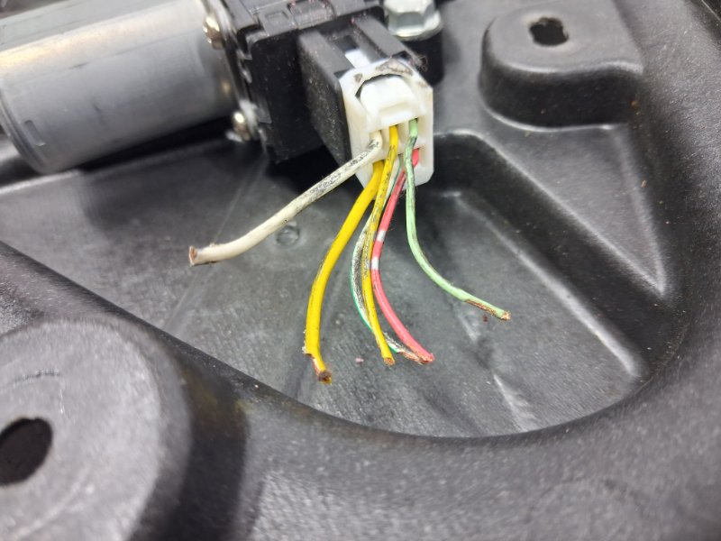 Стеклоподъемник передний правый Mazda 3 BM 2.2 diesel