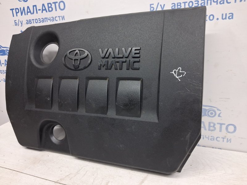 Декоративная крышка ДВС Toyota Auris E150 1.6 бензин 1ZRFAE