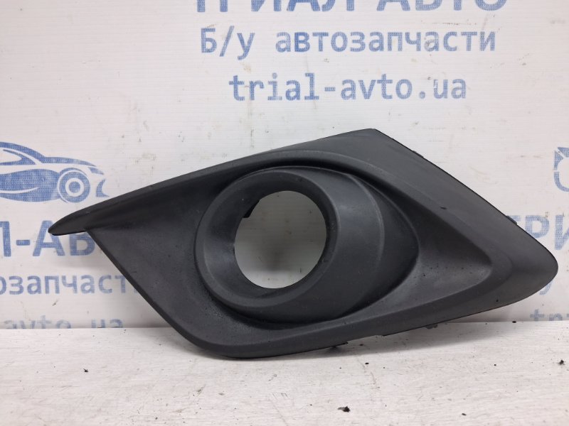 Запчасть решетка противотуманки левая Mazda 3 2013-2019 BM 2.2 diesel BHR150C21 Б/У Решетка противотуманки левая Mazda 3 2013-2019 BM 2.2 diesel BHR150C21 Б/У
