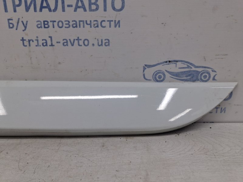 Накладка двери задняя левая Renault Megane 3 1.5 Diesel K9K