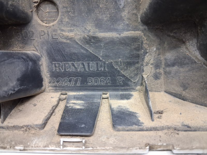 Накладка двери задняя левая Megane 2008-2016 3 1.5 Diesel K9K