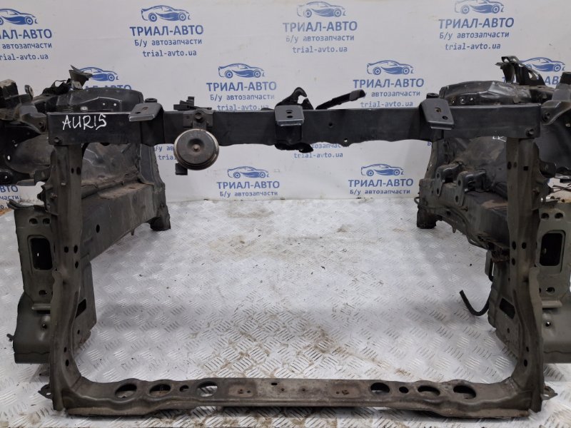 Панель передняя Auris 2006-2012 E150 1.6 бензин 1ZRFAE