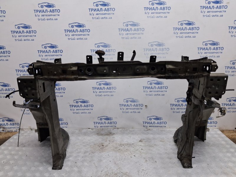 Панель передняя Auris 2006-2012 E150 1.6 бензин 1ZRFAE