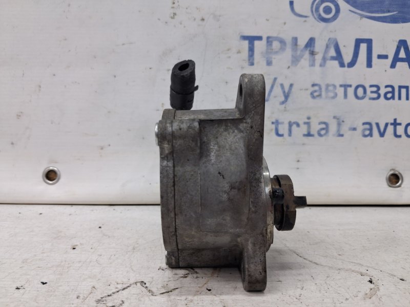 Насос вакуумный Mazda 3 2013-2019 BM 2.2 diesel SH0118G00A Б/У