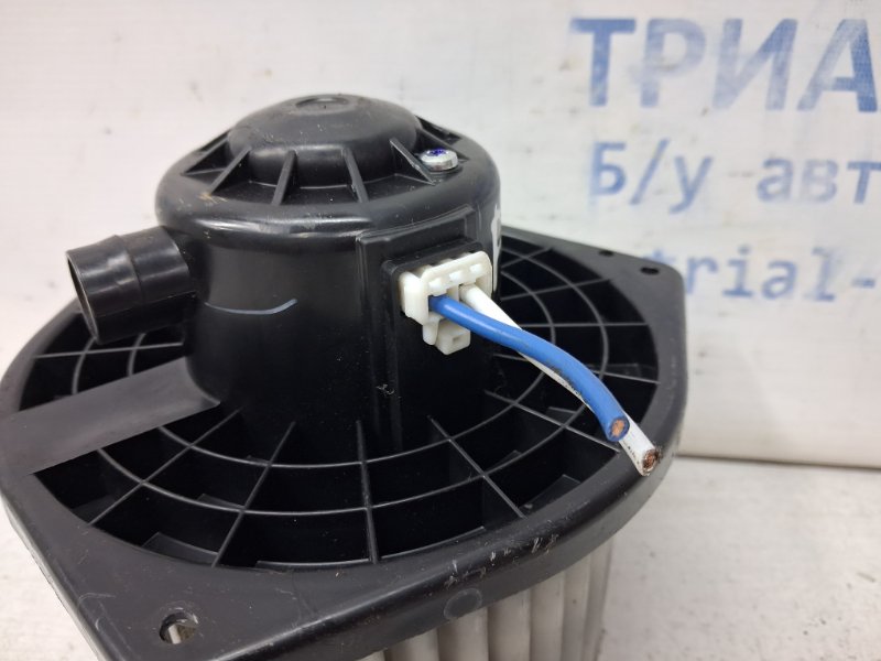 Моторчик печки ASX 2010- GA 1.8 Diesel 4N13 Моторчик печки ASX 2010- GA 1.8 Diesel 4N13