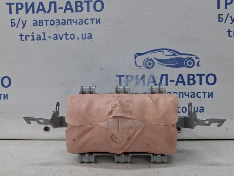 Подушка безопасности в торпеду Mazda 3 2013-2019 BM 2.2 diesel BHS257K50A Б/У