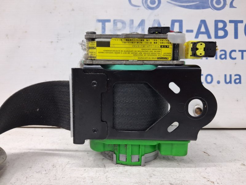 Ремень безопасности передний правый Auris 2006-2012 E150 1.6 бензин 1ZRFAE