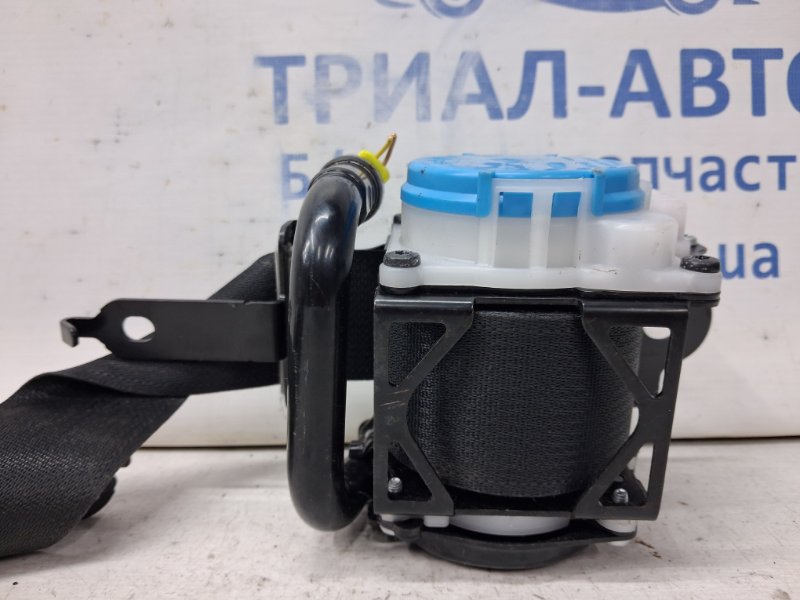 Ремень безопасности передний правый Mazda 3 BM 2.2 diesel