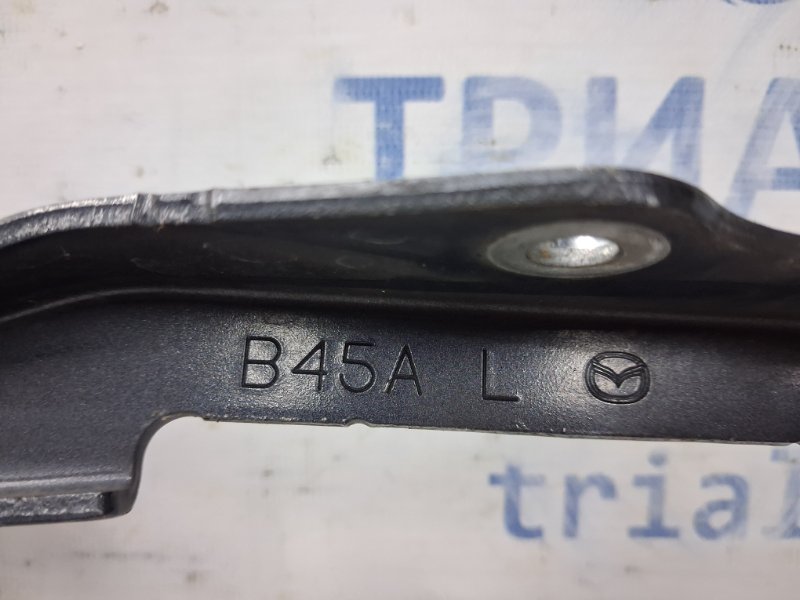 Петля капота левая 3 2013-2019 BM 2.2 diesel