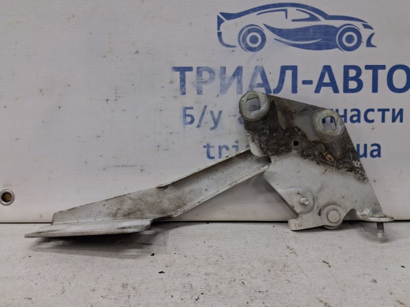 Запчасть петля капота левая Renault Megane 2008-2016 3 1.5 Diesel K9K 654010016R Б/У Петля капота левая Renault Megane 2008-2016 3 1.5 Diesel K9K 654010016R Б/У