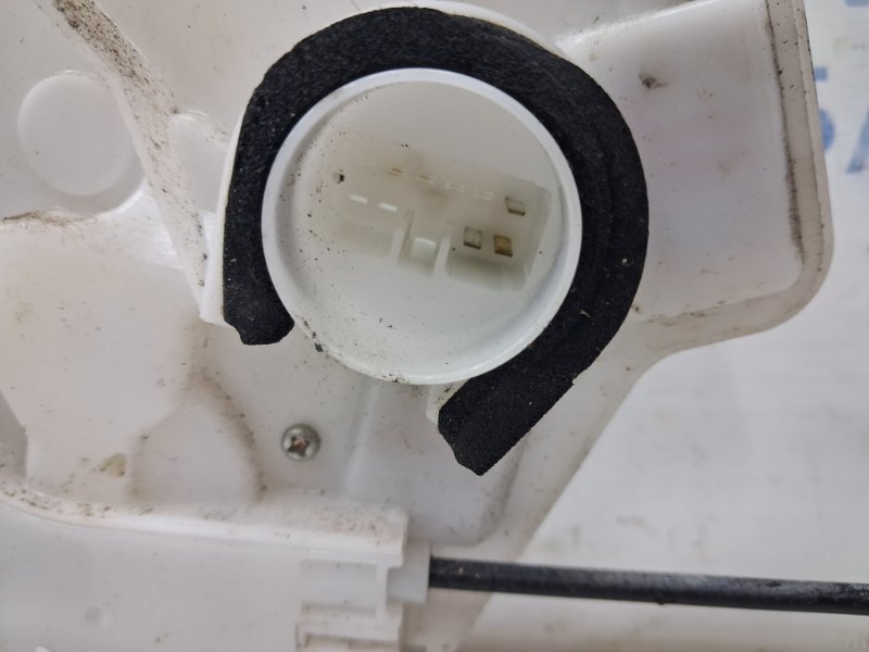 Замок двери задний левый ASX 2010- GA 1.8 Diesel 4N13