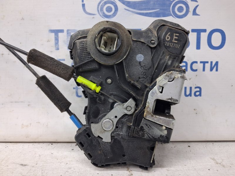 Замок двери передний правый Toyota Camry XV40 2.4 Бензин 2AZFE Замок двери передний правый Toyota Camry XV40 2.4 Бензин 2AZFE
