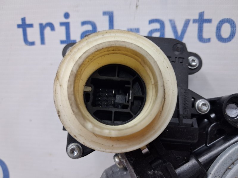 Стеклоподъемник передний левый Auris 2006-2012 E150 1.6 бензин 1ZRFAE