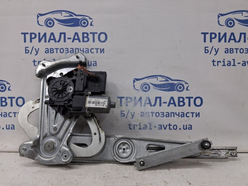 Запчасть стеклоподъемник передний левый Renault Megane 2008-2016 3 1.5 Diesel K9K 807310719r Б/У Стеклоподъемник передний левый Renault Megane 2008-2016 3 1.5 Diesel K9K 807310719r Б/У