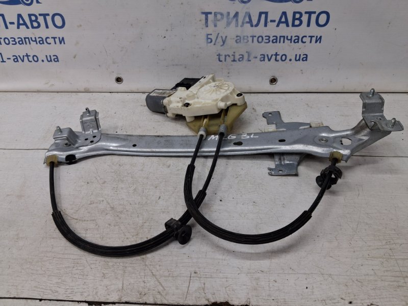 Стеклоподъемник задний левый Renault Megane 2008-2016 3 1.5 Diesel K9K 827210008R Б/У