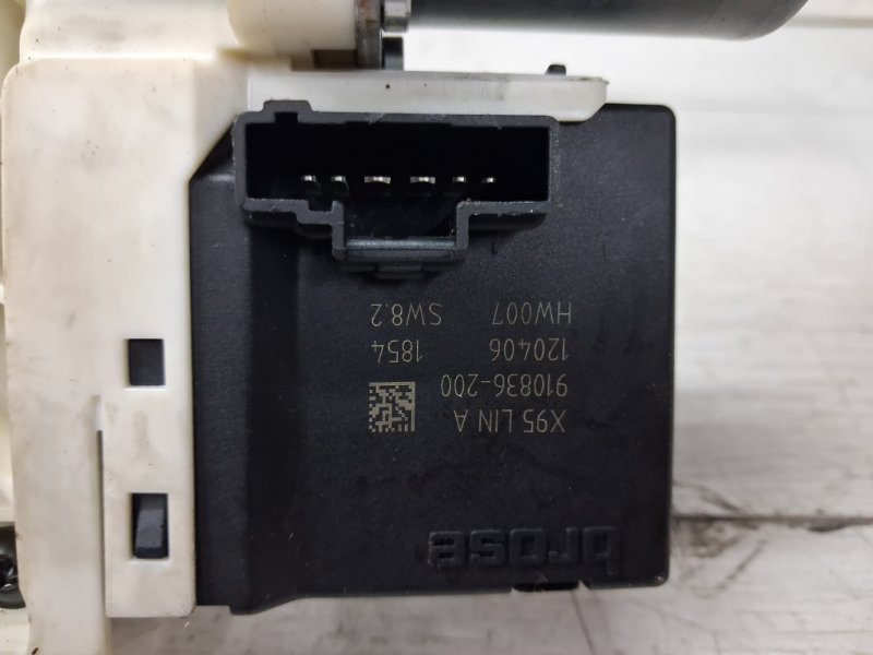 Стеклоподъемник задний левый Renault Megane 3 1.5 Diesel K9K