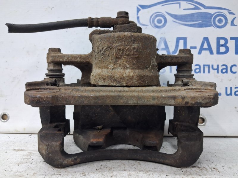 Суппорт передний левый Camry 2006-2011 XV40 2.4 Бензин 2AZFE