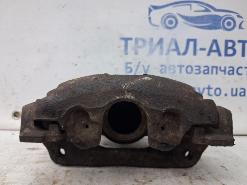 Суппорт передний правый Megane 2008-2016 3 1.5 Diesel K9K Суппорт передний правый Megane 2008-2016 3 1.5 Diesel K9K