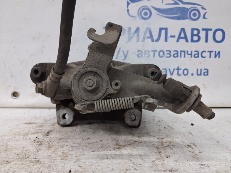 Суппорт задний левый Mazda 3 BM 2.2 diesel