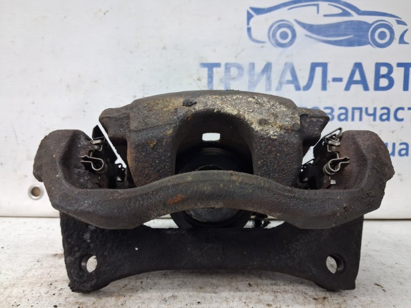 Суппорт передний левый 3 2013-2019 BM 2.2 diesel Суппорт передний левый 3 2013-2019 BM 2.2 diesel