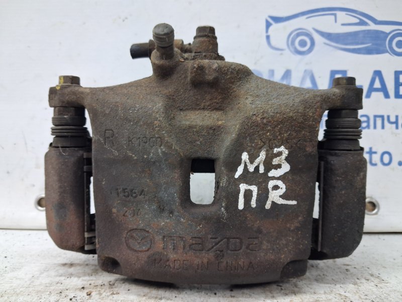 Суппорт передний правый Mazda 3 2013-2019 BM 2.2 diesel B4Y73398ZB Б/У