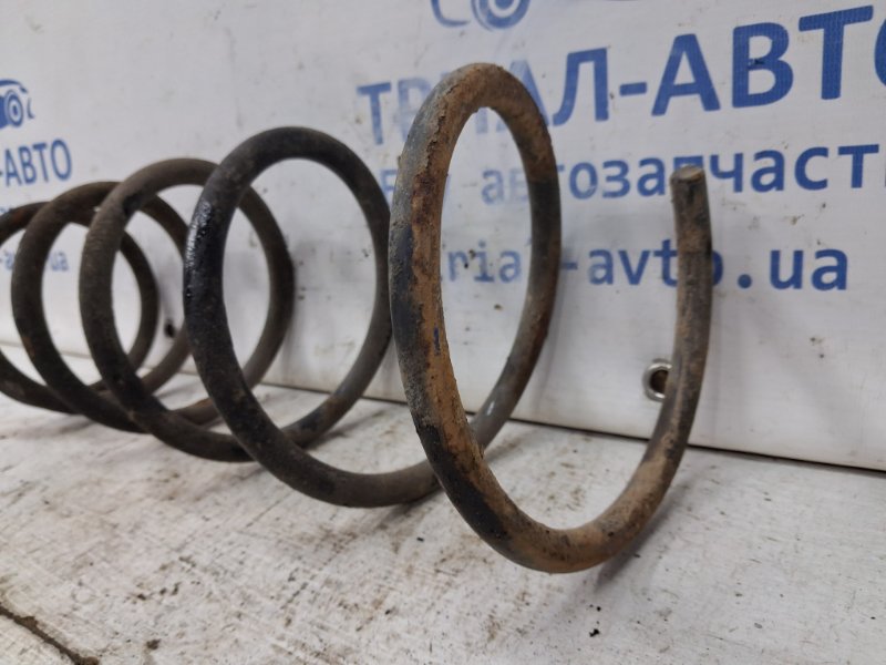 Пружина передняя Suzuki SX4 1 2.0 Бензин J20A