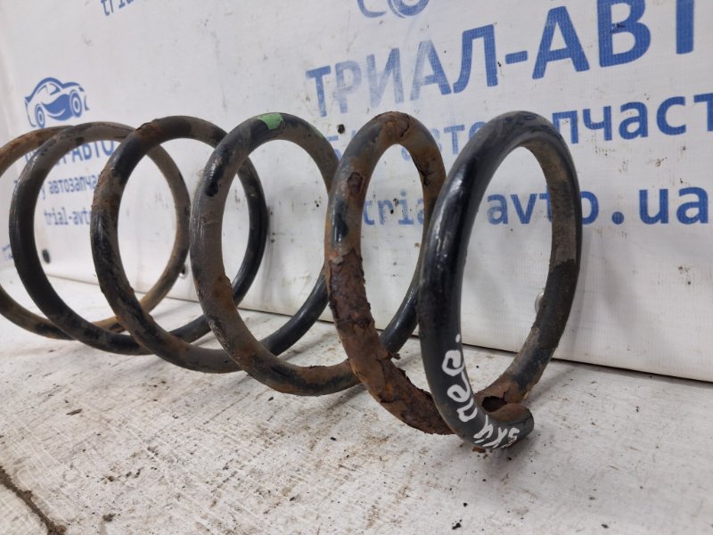 Пружина передняя Suzuki SX4 1 2.0 Бензин J20A