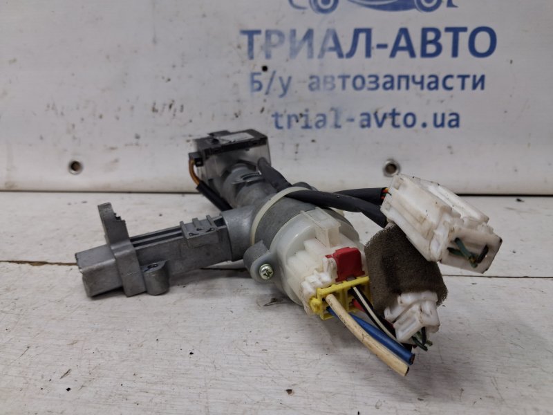 Замок зажигания Rexton 2006-2012 Y250 2.7 D27DT