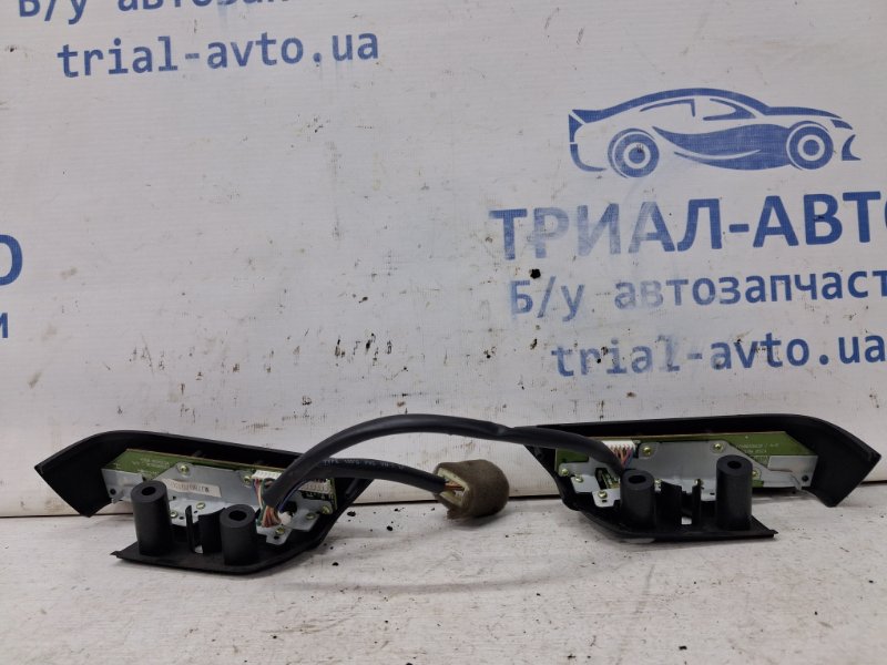 Кнопки руля Rexton 2006-2012 Y250 2.7 D27DT