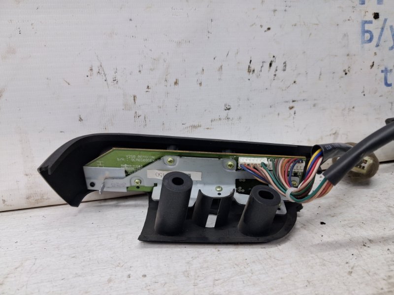 Кнопки руля Rexton 2006-2012 Y250 2.7 D27DT