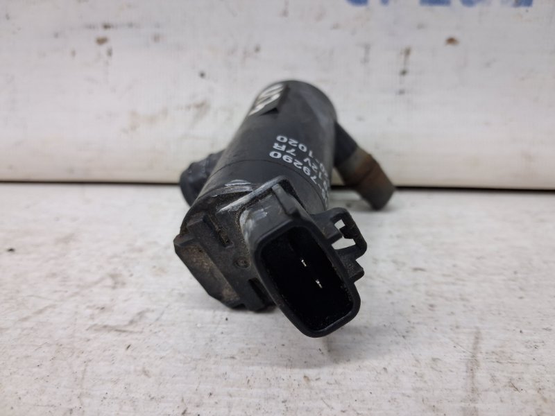 Насос омывателя фар Mazda 3 BM 2.2 diesel