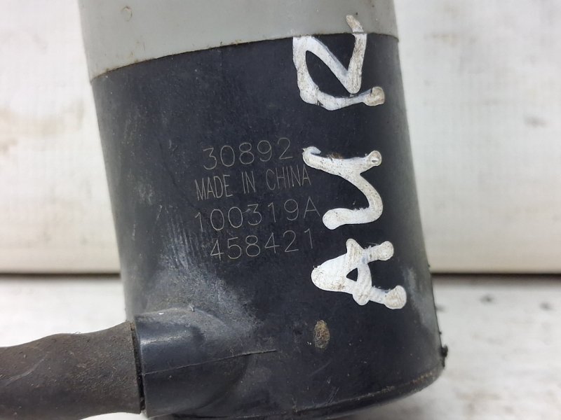 Насос омывателя стекла Auris 2006-2012 E150 1.6 бензин 1ZRFAE