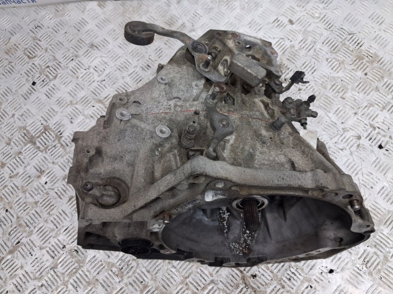 Коробка передач МКПП Auris 2006-2012 E150 1.6 бензин 1ZRFAE