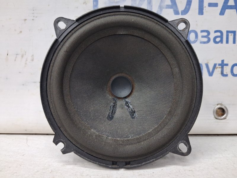 Запчасть динамик двери Dacia Duster 2010-2017 HS 1.5 Diesel K9K 8200309487 Б/У Динамик двери Dacia Duster 2010-2017 HS 1.5 Diesel K9K 8200309487 Б/У